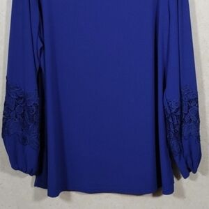 Dennis Basso royal blue lace detail blouse